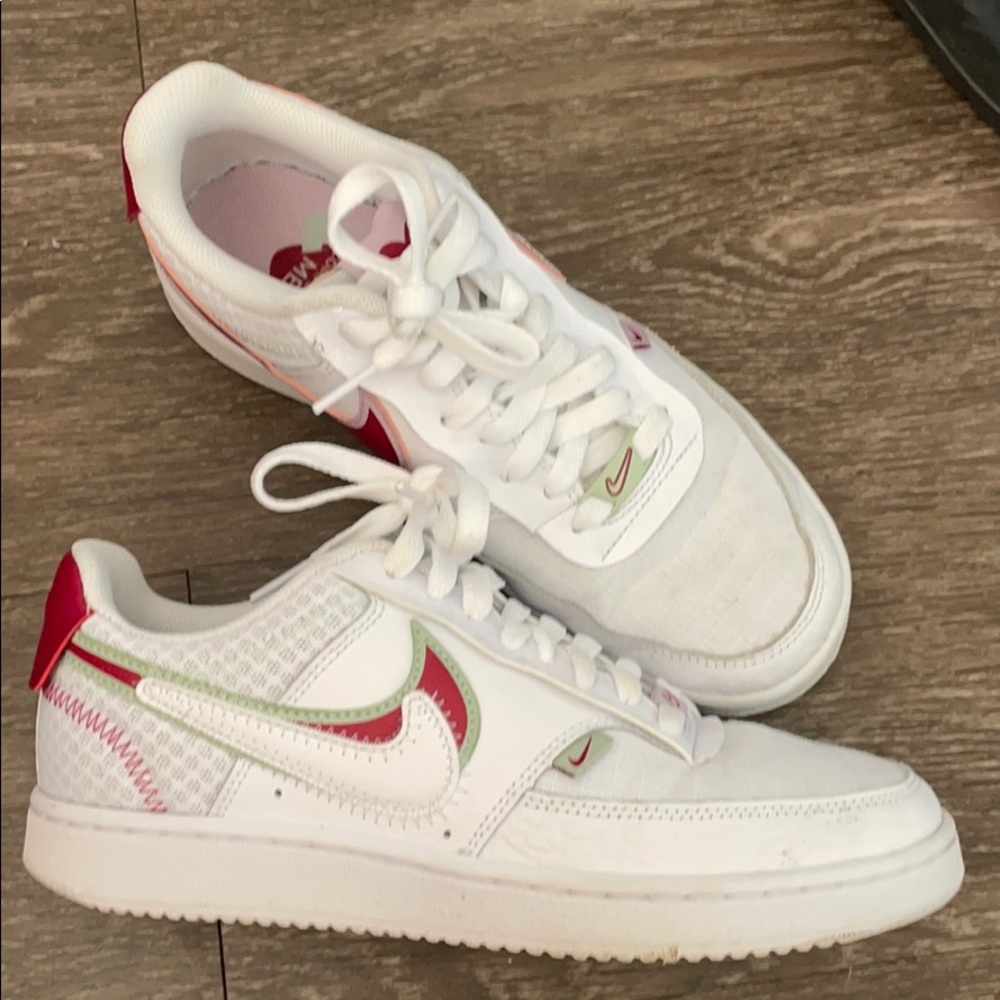 Nike U complete me valentine shoes
